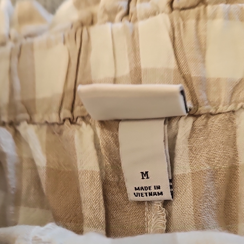 A New Day Tan High Waist Shorts with Chic Style - Picture 3 of 5